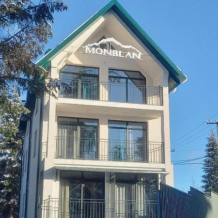 Отель Monblan Yablunytsya Exterior foto
