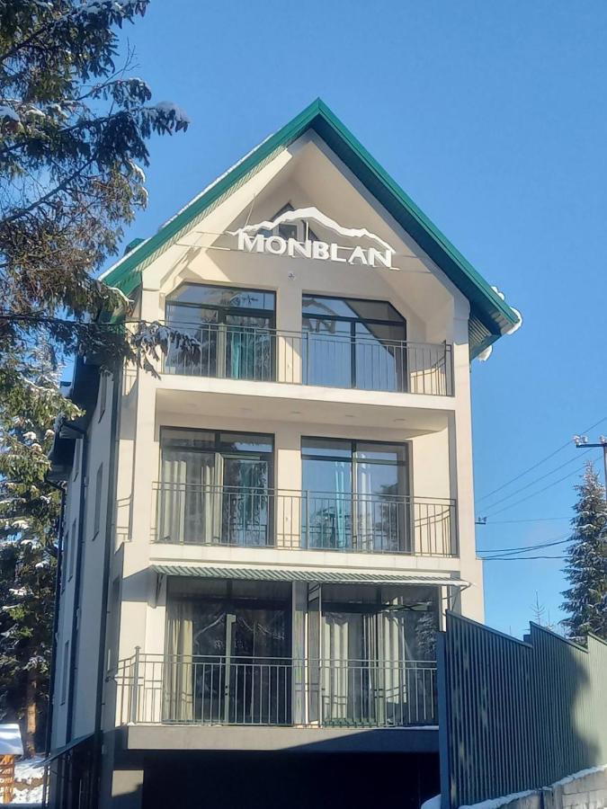 Отель Monblan Yablunytsya Exterior foto