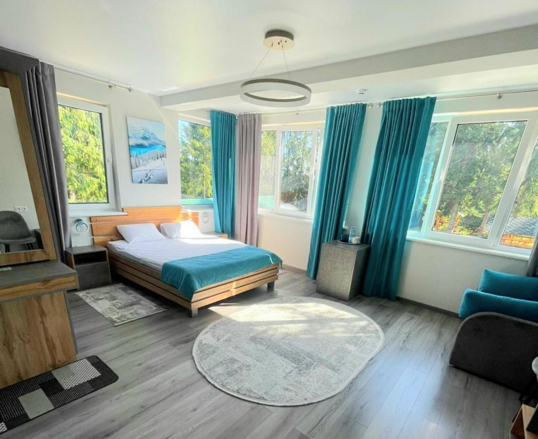 Отель Monblan Yablunytsya Habitación foto